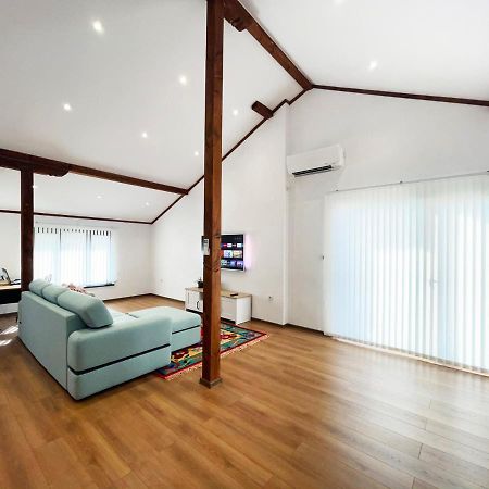Stylish Loft Studio With Great View To Ardino Buitenkant foto
